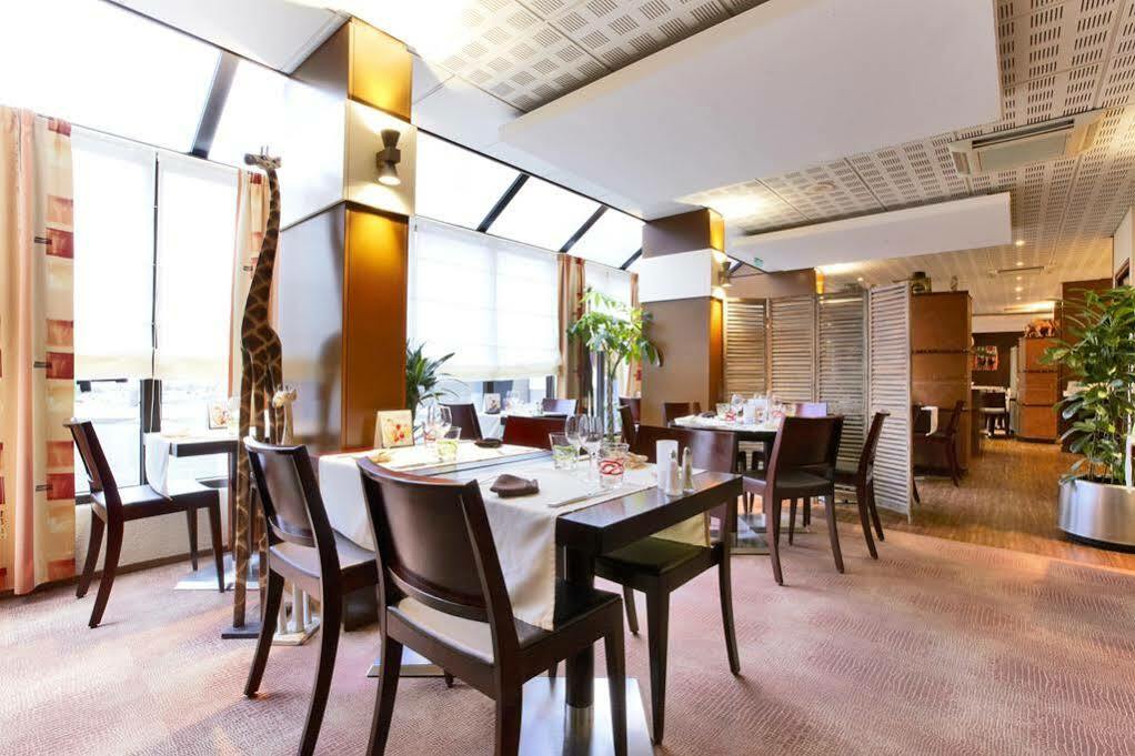 Kyriad Hotel Nevers Centre Exteriör bild