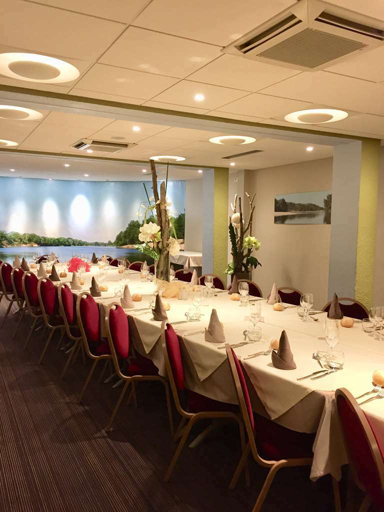 Kyriad Hotel Nevers Centre Restaurang bild