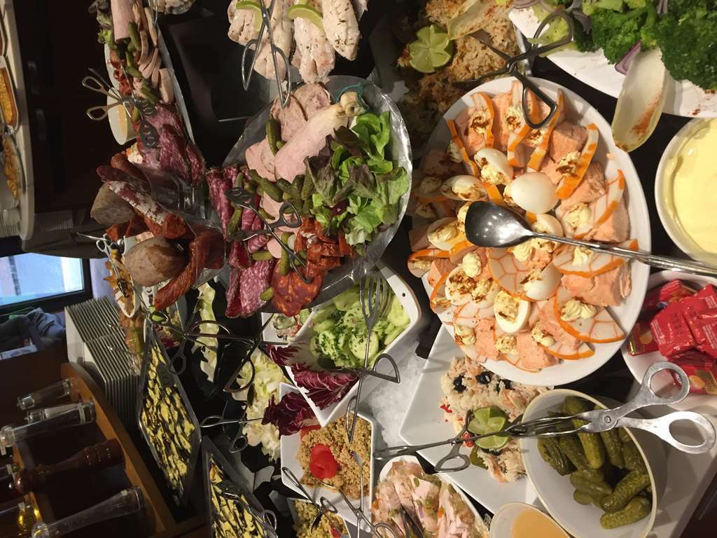 Kyriad Hotel Nevers Centre Restaurang bild